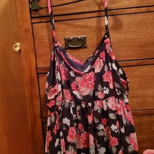 Torrid sleevless top